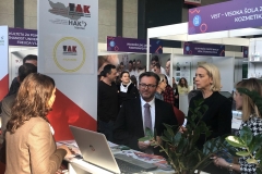 84144802_848323752263259_7437658831431139328_o